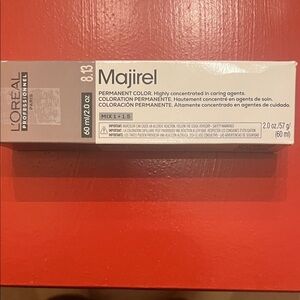 L'Oreal Majirel Hair Color 8.13 Light Ash Blonde